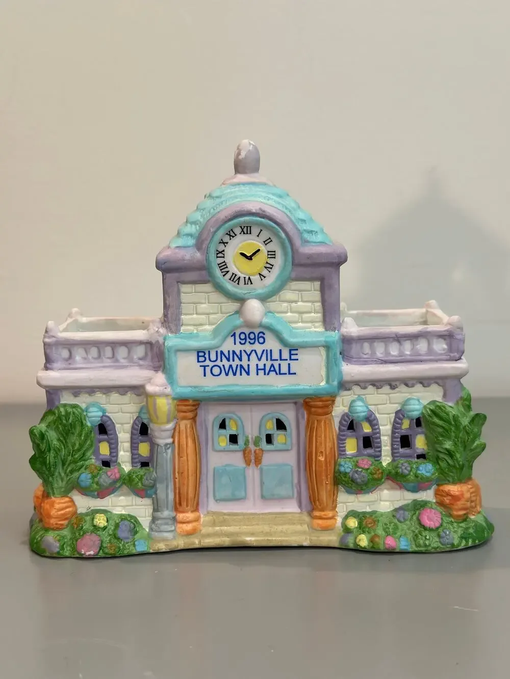 Vintage 1996 Bunnyville Town Hall Lighted Ceramic House Easter Spring Decor